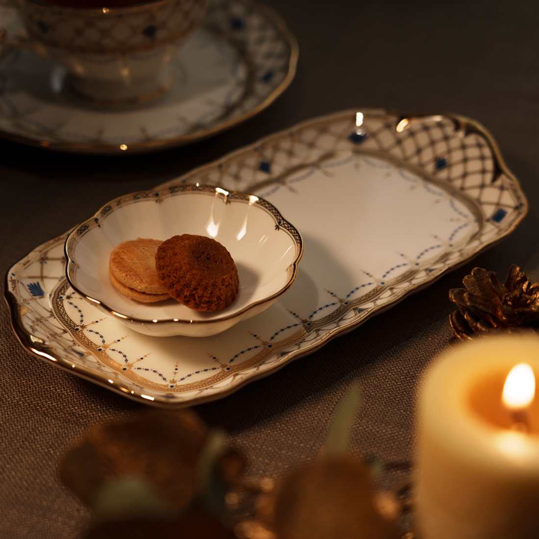 プリマドンナトレイ