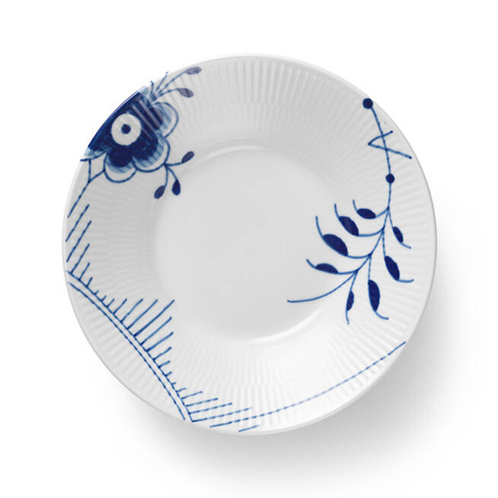 【特別企画品】【2026年1月末まで限定】ブルーフルーテッド メガ ディーププレート 20.5cm 電子レンジ 食洗機対応 (RC06-1071080)